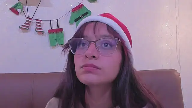 RedMeloddy online show from December 2024 07:59:02 PM