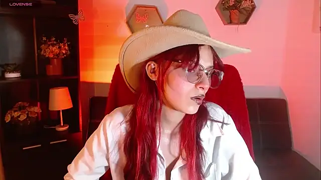 RedMeloddy online show from May 2026 10:03:01 PM