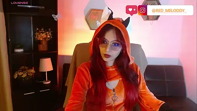 RedMeloddy online show from May 2026 09:32:02 PM