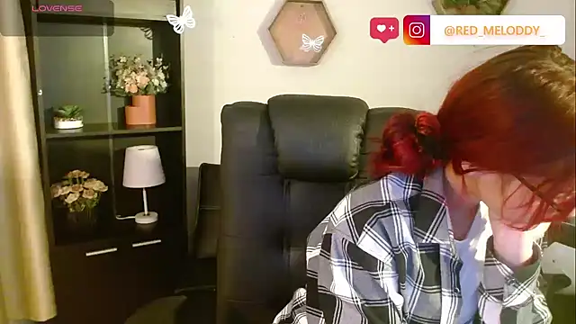RedMeloddy online show from May 2026 10:37:02 PM