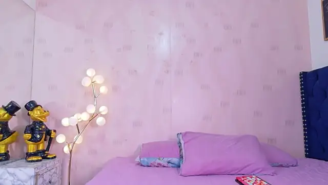 littleebonymommy online show from May 2026 07:29:01 PM