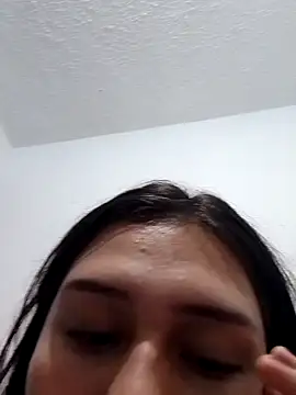 Annyeli online show from June 2026 04:33:02 AM