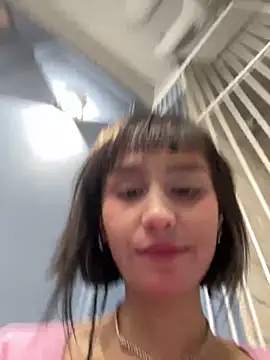 Snapshot of bigbabykiki chatting on December 2024 06:10:02 AM bigbabykiki online show from December 2024 06:10:02 AM