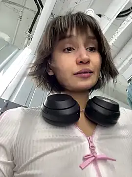 Snapshot of bigbabykiki chatting on February 2025 05:13:02 AM bigbabykiki online show from February 2025 05:13:02 AM