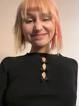 Snapshot of bigbabykiki chatting on March 2025 05:24:02 AM bigbabykiki online show from March 2025 05:24:02 AM