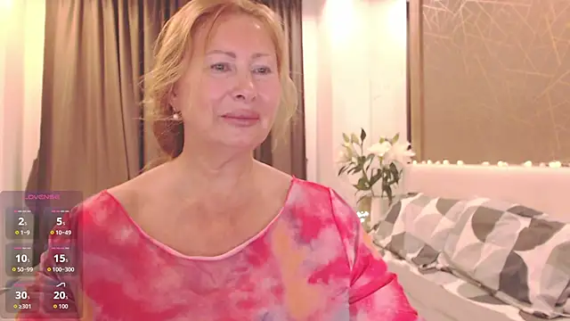  Monika sun  online show from April 2026 02:58:02 PM