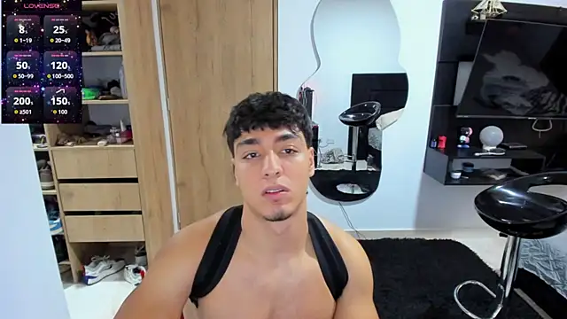 Cristhian Evans online show from September 2025 12:07:02 PM