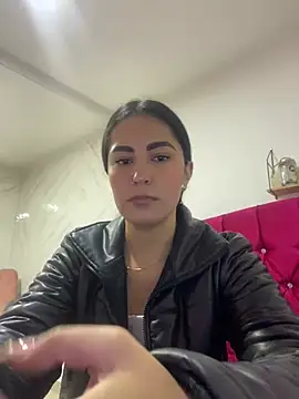 Snapshot of CAM_21X chatting on December 2024 12:24:01 PM CAM 21X online show from December 2024 12:24:01 PM