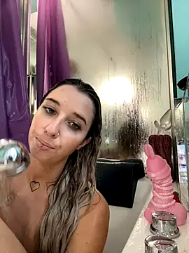 Snapshot of PortiaBrandy chatting on October 2025 03:30:01 PM PortiaBrandy online show from October 2025 03:30:01 PM