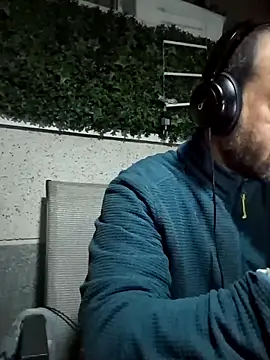 Snapshot of FotografoPollon chatting on October 2025 09:01:01 PM FotografoPollon online show from October 2025 09:01:01 PM