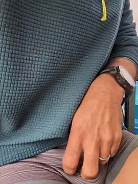 Snapshot of FotografoPollon chatting on October 2025 09:52:01 AM FotografoPollon online show from October 2025 09:52:01 AM