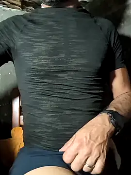 Snapshot of FotografoPollon chatting on October 2025 05:18:01 AM FotografoPollon online show from October 2025 05:18:01 AM