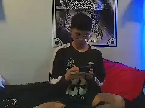 Snapshot of Justyn_Ross chatting on November 2025 12:02:01 AM Justyn Ross online show from November 2025 12:02:01 AM