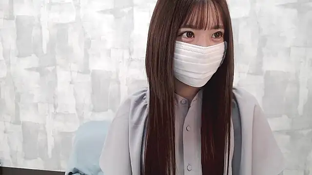 LOVE MOMO LOVE online show from September 2025 11:24:01 AM