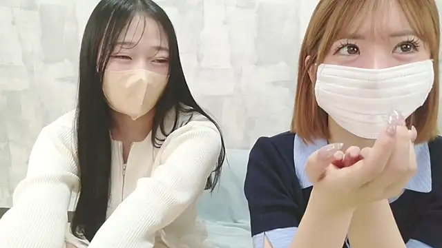 LOVE MOMO LOVE online show from May 2026 12:24:02 PM