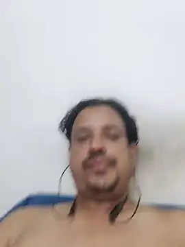 Snapshot of Raj1043 chatting on January 2025 09:33:01 AM Raj1043 online show from January 2025 09:33:01 AM