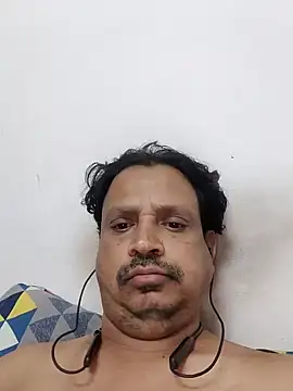 Snapshot of Raj1043 chatting on January 2025 08:55:01 PM Raj1043 online show from January 2025 08:55:01 PM