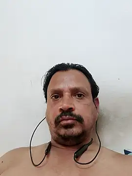 Snapshot of Raj1043 chatting on January 2025 09:01:02 AM Raj1043 online show from January 2025 09:01:02 AM