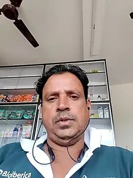 Snapshot of Raj1043 chatting on November 2025 06:12:02 AM Raj1043 online show from November 2025 06:12:02 AM