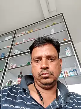 Raj1043 online show from May 2026 06:52:01 AM
