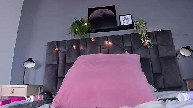DulceAurora   online show from June 2026 09:14:01 AM
