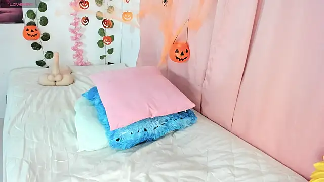 Snapshot of Mysexygirl_ chatting on October 2025 03:14:01 AM Mysexygirl online show from October 2025 03:14:01 AM