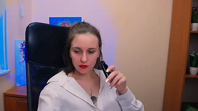  Nicole new online show from February 2025 04:04:01 PM