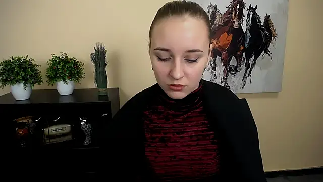  Nicole new online show from November 2025 09:33:01 AM