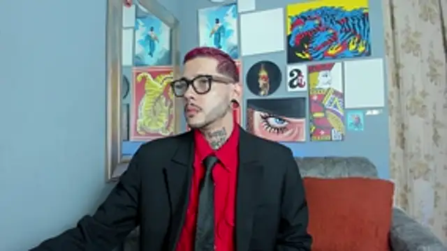 MurdockH online show from October 2025 05:15:02 AM