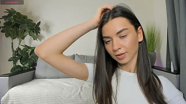 NicoleLuv online show from December 2024 07:14:01 PM