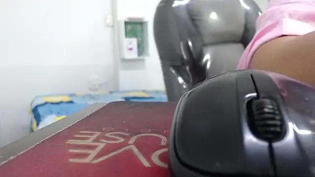 Snapshot of sexy_lady_0 chatting on February 2025 03:45:02 PM sexy lady 0 online show from February 2025 03:45:02 PM