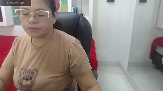 Snapshot of sexy_lady_0 chatting on October 2025 11:08:02 AM sexy lady 0 online show from October 2025 11:08:02 AM