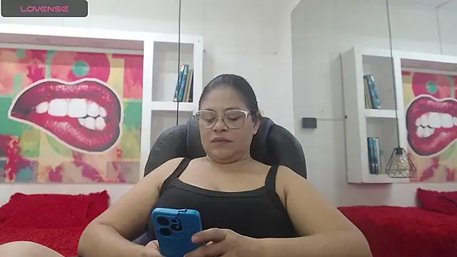 Snapshot of sexy_lady_0 chatting on November 2025 11:43:02 AM sexy lady 0 online show from November 2025 11:43:02 AM