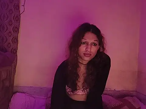 Snapshot of MmmMonikaBabie chatting on February 2025 11:05:01 PM MmmMonikaBabie online show from February 2025 11:05:01 PM
