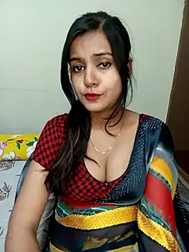 Snapshot of Miss-Riyasingh chatting on November 2025 05:57:01 PM Miss-Riyasingh online show from November 2025 05:57:01 PM
