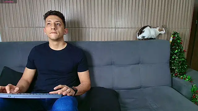 Maykol Victoriasr online show from January 2025 06:07:02 AM