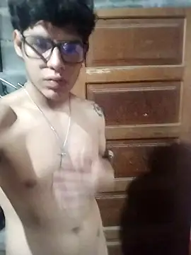 Snapshot of williF1f chatting on March 2025 02:21:02 AM williF1f online show from March 2025 02:21:02 AM