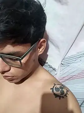 Snapshot of williF1f chatting on March 2025 02:27:01 AM williF1f online show from March 2025 02:27:01 AM