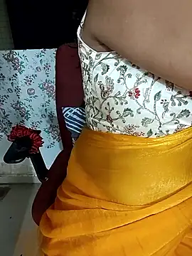 Snapshot of kaamuk_shweta chatting on July 2026 11:59:02 PM kaamuk shweta online show from July 2026 11:59:02 PM