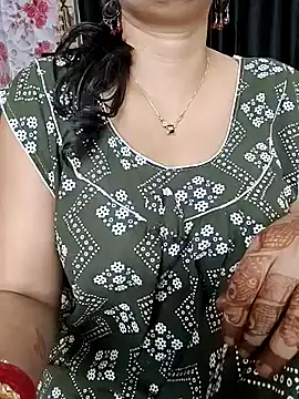 Snapshot of kaamuk_shweta chatting on July 2026 11:22:01 PM kaamuk shweta online show from July 2026 11:22:01 PM