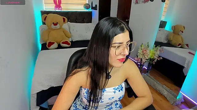 Luxxur69 online show from May 2026 02:22:01 PM
