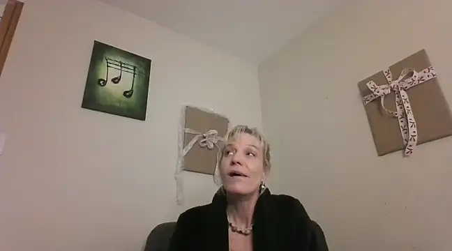 AddieAssets online show from December 2024 07:28:01 AM