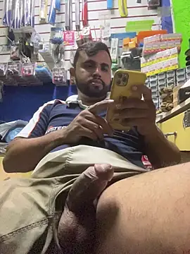 Snapshot of Sheik_z_o chatting on March 2026 06:47:02 PM Sheik z o online show from March 2026 06:47:02 PM