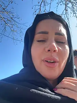 Snapshot of AnaRhodes chatting on March 2025 08:46:01 AM AnaRhodes online show from March 2025 08:46:01 AM