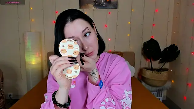 Snapshot of adell_berry chatting on February 2026 08:43:01 AM adell berry online show from February 2026 08:43:01 AM