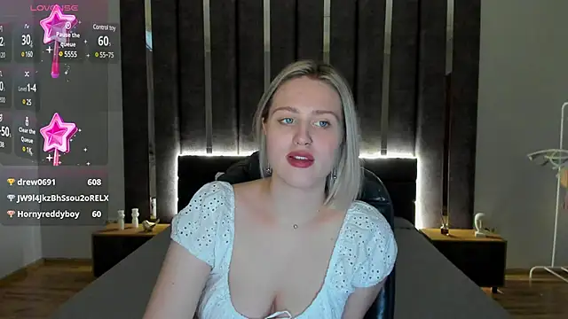 Snapshot of _Sarah_Soul_ chatting on January 2025 06:52:01 AM Sarah Soul online show from January 2025 06:52:01 AM