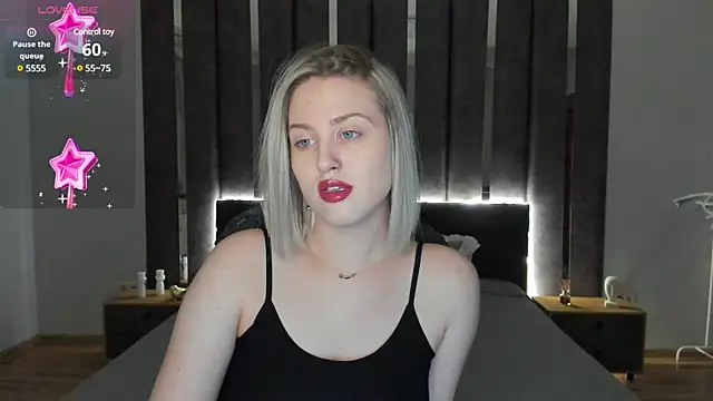 Snapshot of _Sarah_Soul_ chatting on January 2025 12:28:01 AM Sarah Soul online show from January 2025 12:28:01 AM