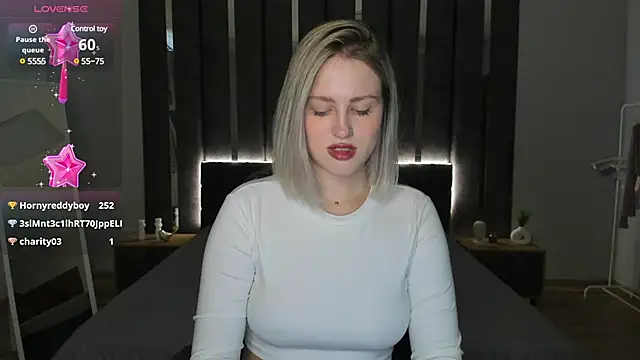 Snapshot of _Sarah_Soul_ chatting on February 2025 04:05:01 AM Sarah Soul online show from February 2025 04:05:01 AM