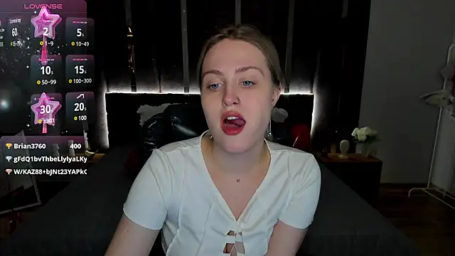 Snapshot of _Sarah_Soul_ chatting on February 2025 07:01:02 AM Sarah Soul online show from February 2025 07:01:02 AM
