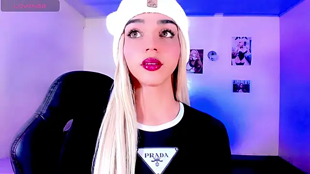 Elissa taylor  online show from November 2025 05:02:01 AM